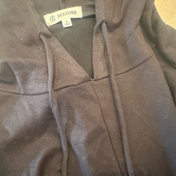 Women’s BKE Core Hoodie - Picture 5 of 7